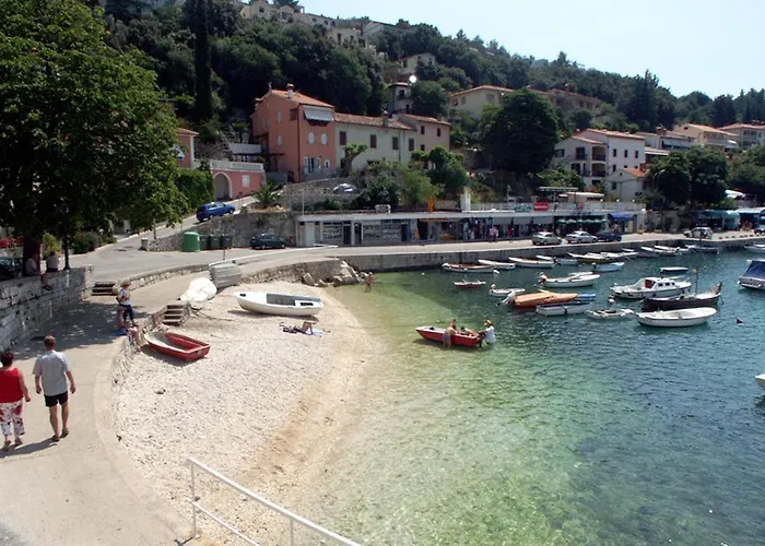 Apartman With A Parking Space Rabac, Labin - 11325